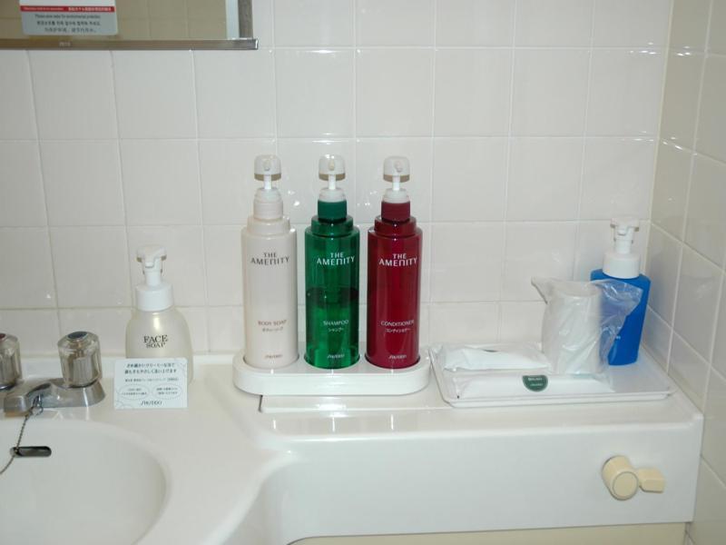 Takamatsu Terminal Hotel Room photo
