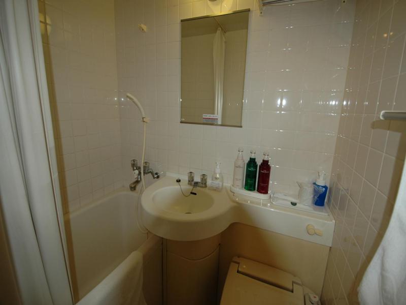 Takamatsu Terminal Hotel Room photo