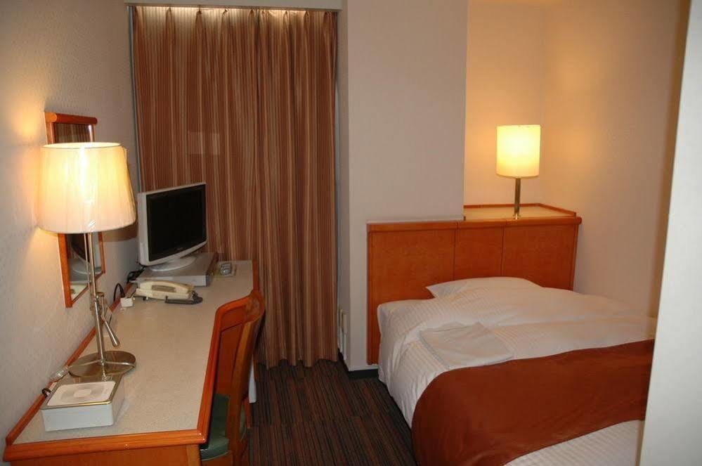 Takamatsu Terminal Hotel Exterior photo